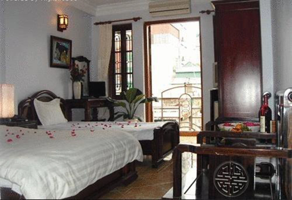 Lucky Hn - By Bay Luxury 2* Hà Nội