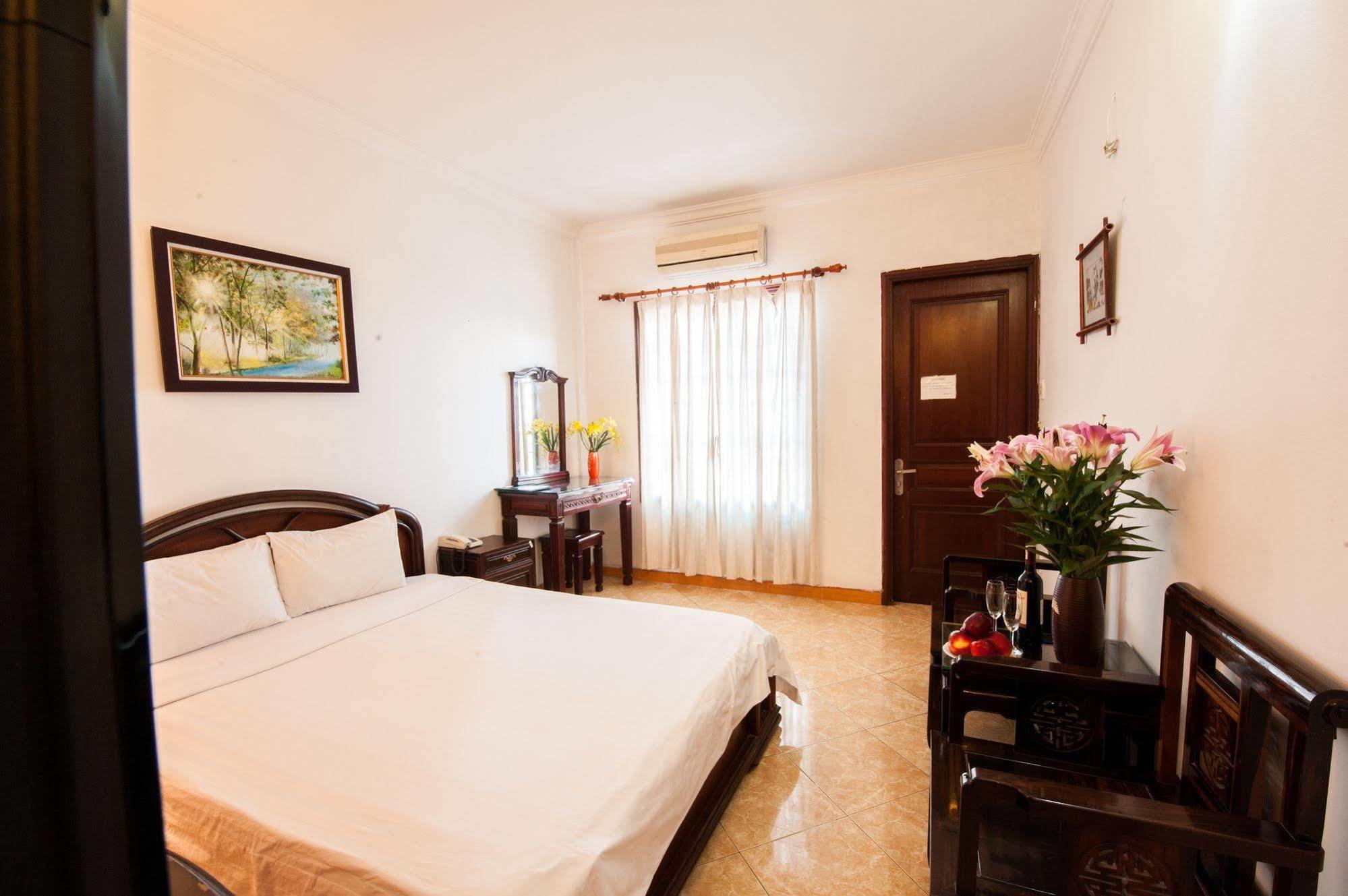 Khách sạn Lucky Hn - By Bay Luxury Hà Nội