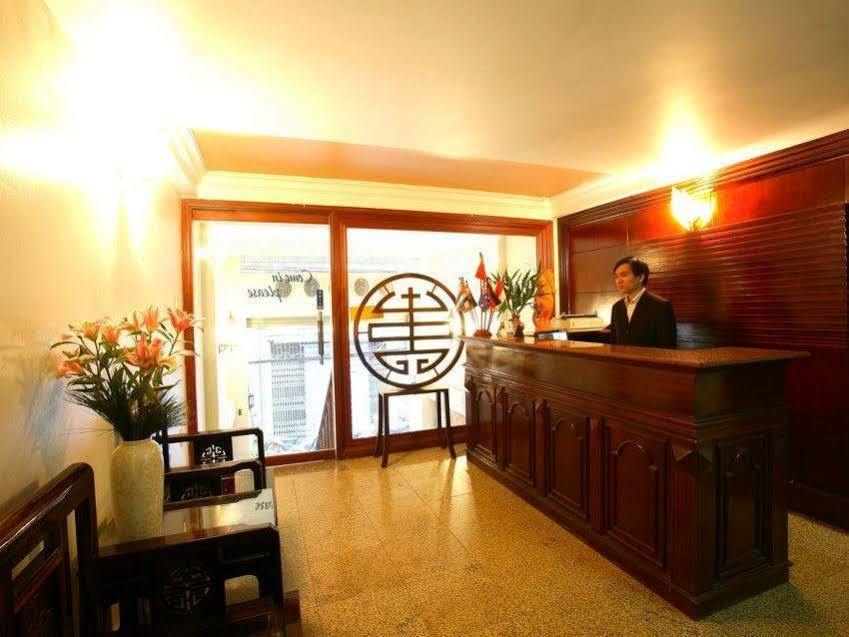 Lucky Hn - By Bay Luxury 2* Hà Nội